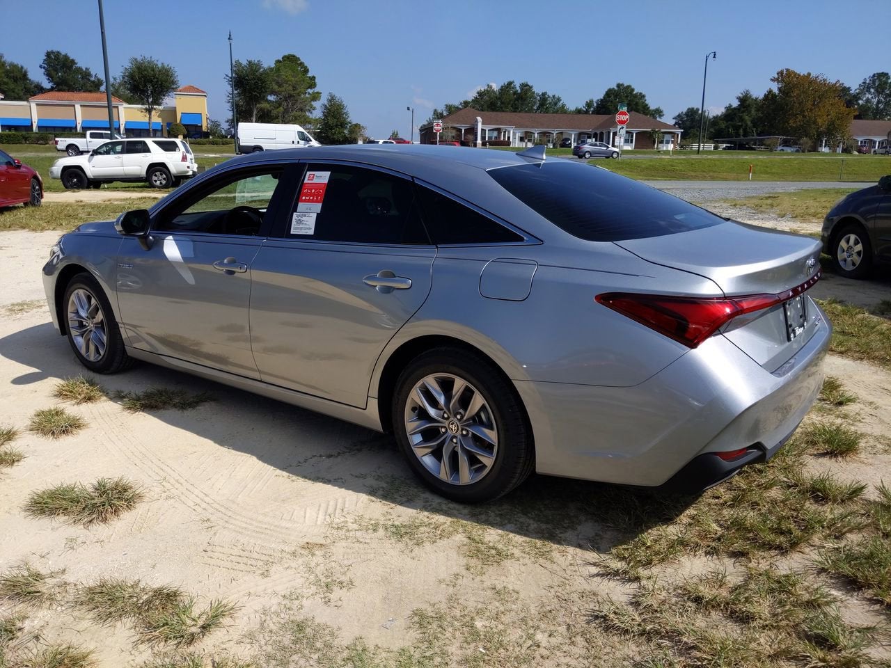 2021 Toyota Avalon Hybrid XLE Plus