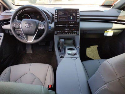 2021 Toyota Avalon Hybrid XLE Plus