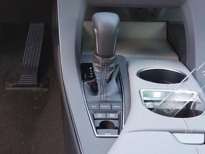 2021 Toyota Avalon Hybrid XLE Plus