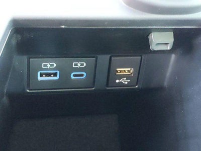 2021 Toyota Avalon Hybrid XLE Plus