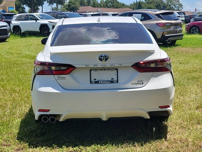 2024 Toyota Camry Hybrid SE