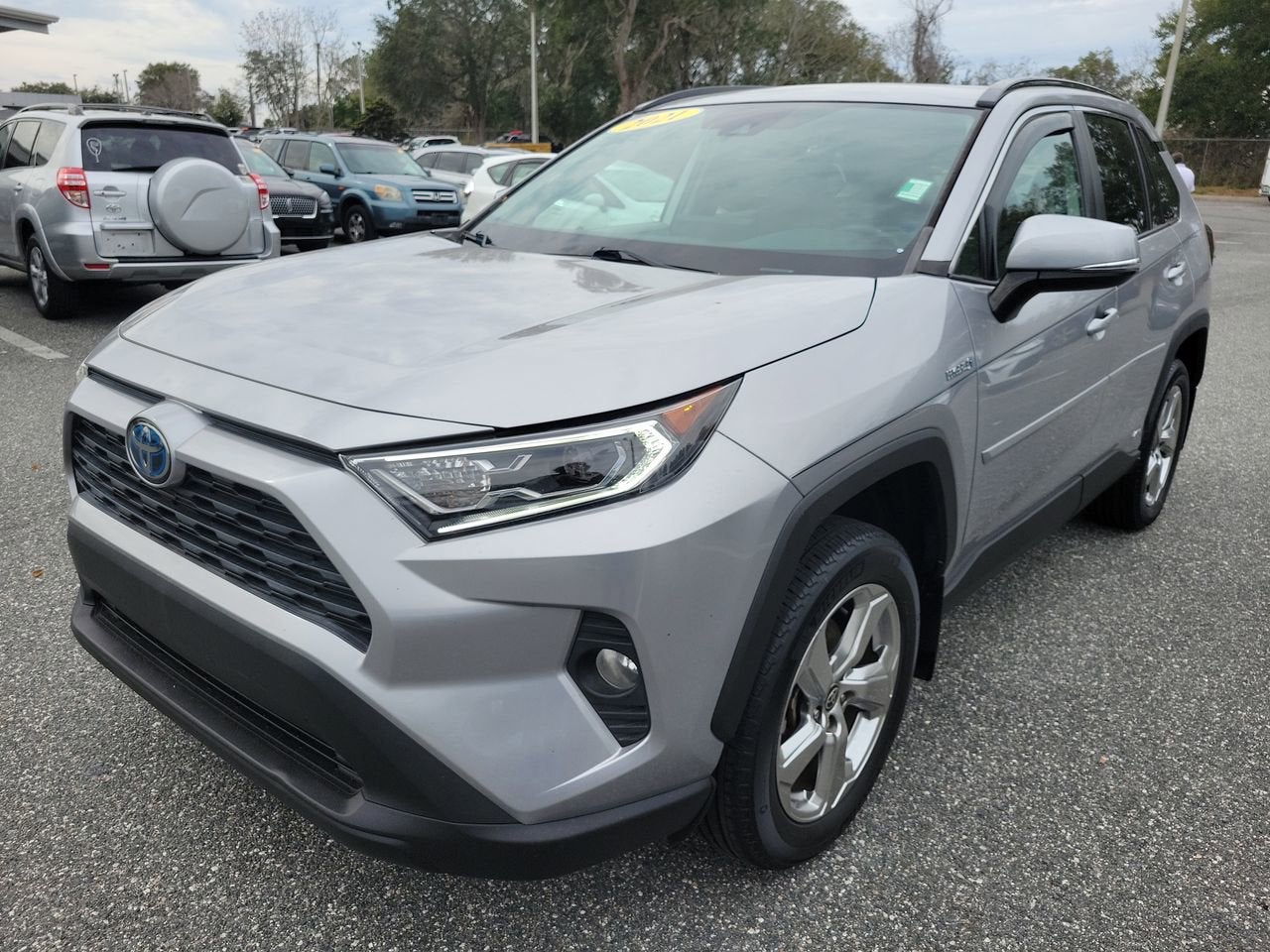 2021 Toyota RAV4 XLE Premium