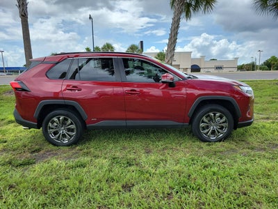2022 Toyota RAV4 Hybrid XLE Premium