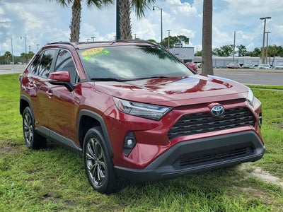 2022 Toyota RAV4 Hybrid XLE Premium