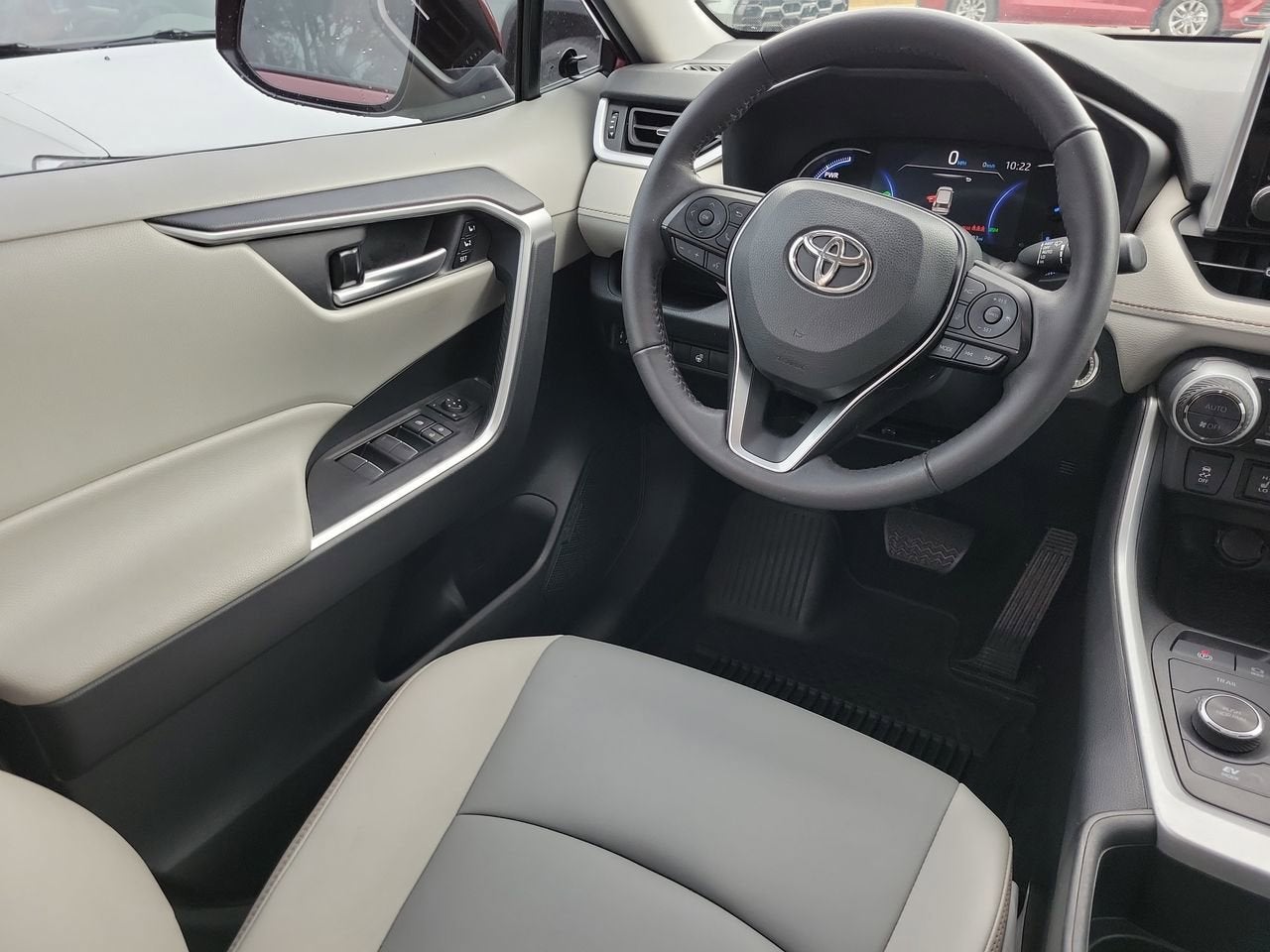 2023 Toyota RAV4 Hybrid XLE Premium