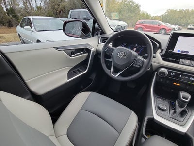 2023 Toyota RAV4 Hybrid XLE Premium