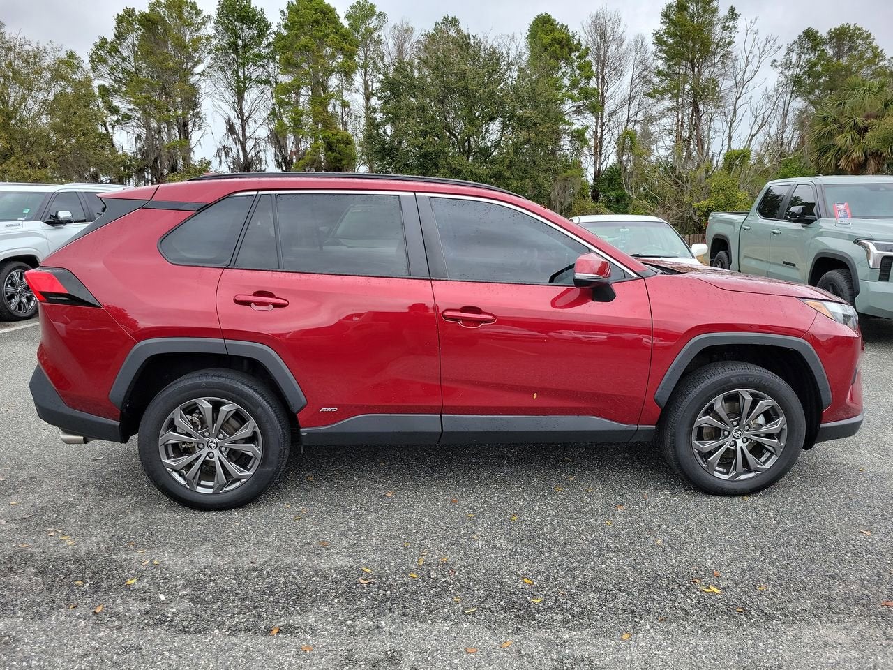 2023 Toyota RAV4 Hybrid XLE Premium