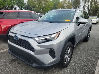 2024 Toyota RAV4 LE