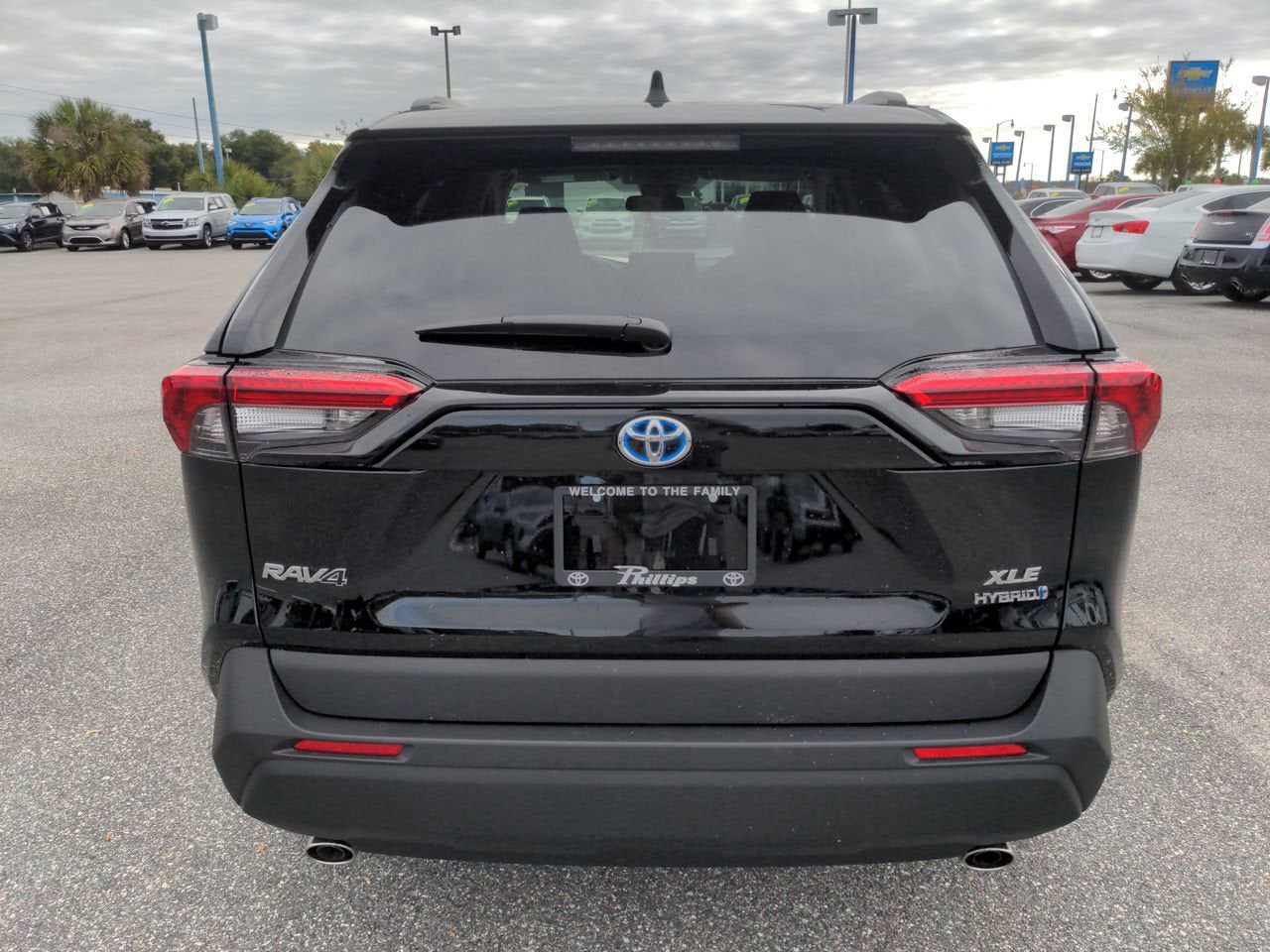 2021 Toyota RAV4 Hybrid XLE