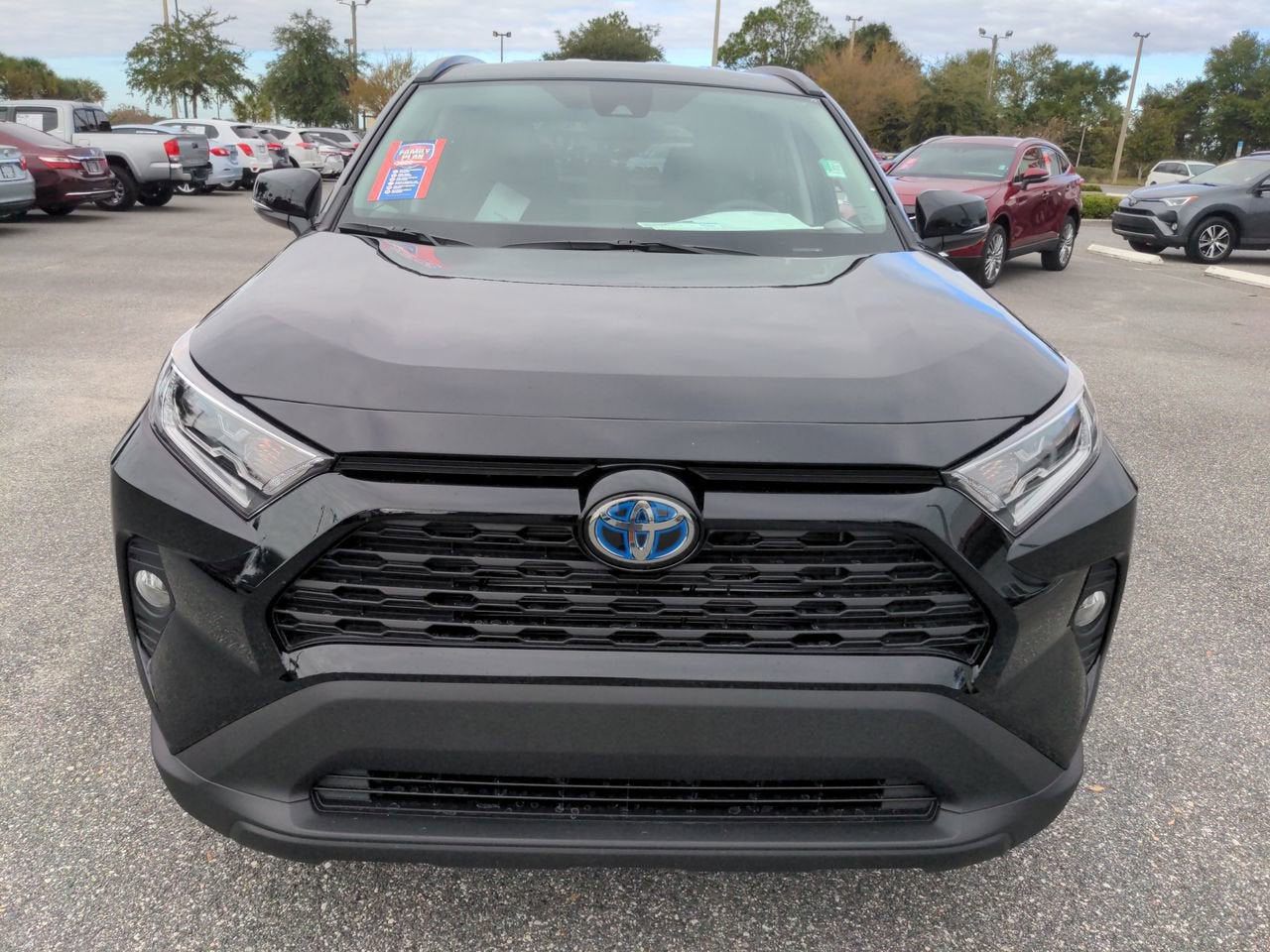 2021 Toyota RAV4 Hybrid XLE
