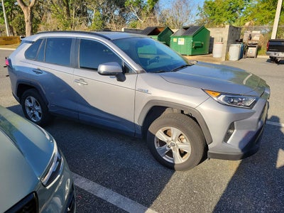 2021 Toyota RAV4 XLE