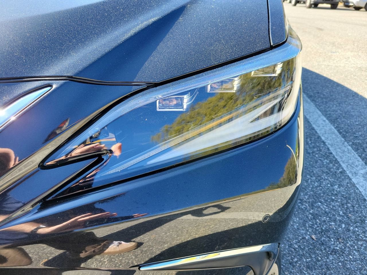 2024 Lexus ES 300h Ultra Luxury