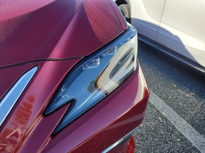 2024 Lexus ES 300h Ultra Luxury