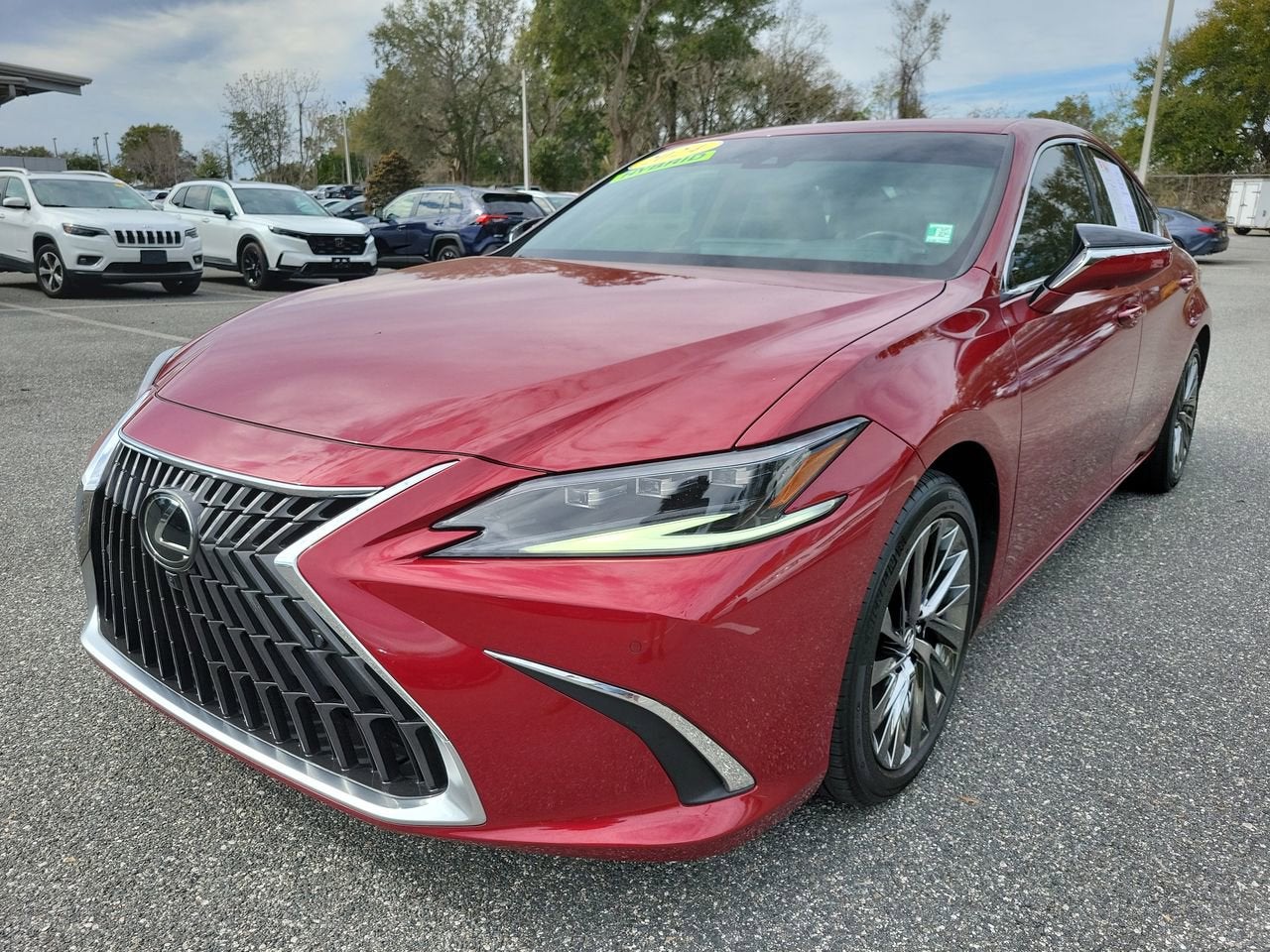 2024 Lexus ES 300h Ultra Luxury