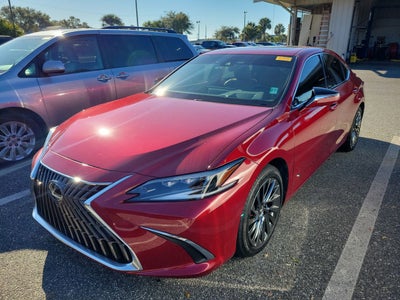 2024 Lexus ES 300h Ultra Luxury