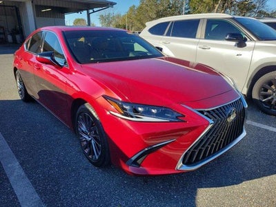 2024 Lexus ES 300h Ultra Luxury