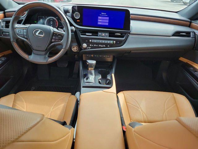 2024 Lexus ES 300h Ultra Luxury