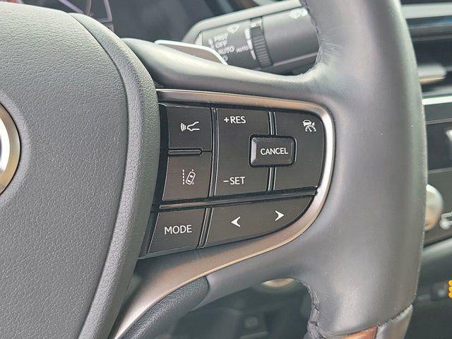 2024 Lexus ES 300h Ultra Luxury