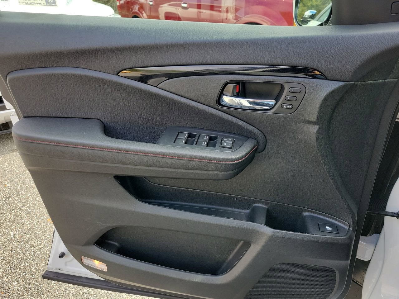 2025 Honda Ridgeline Black Edition