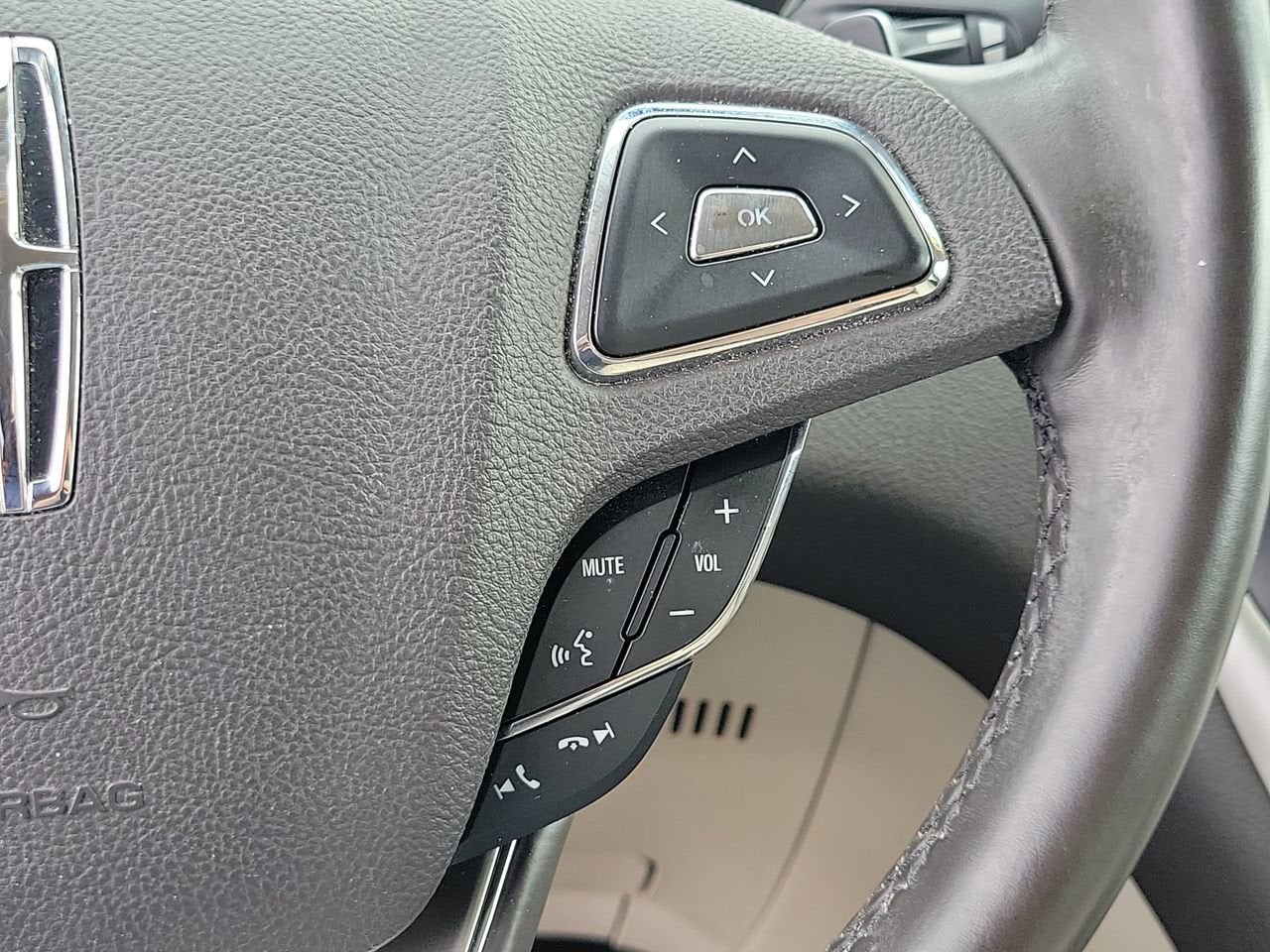 2019 Lincoln MKC Select