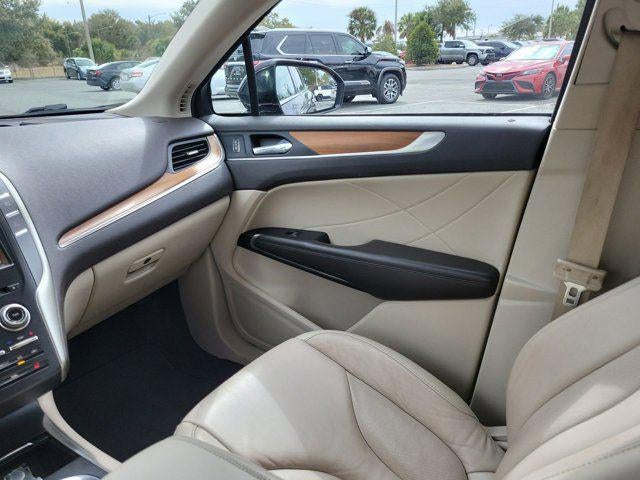 2019 Lincoln MKC Select