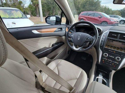 2019 Lincoln MKC Select