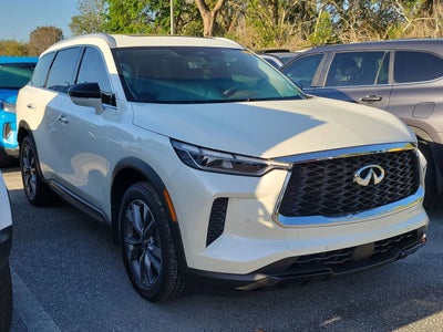 2024 INFINITI QX60 LUXE