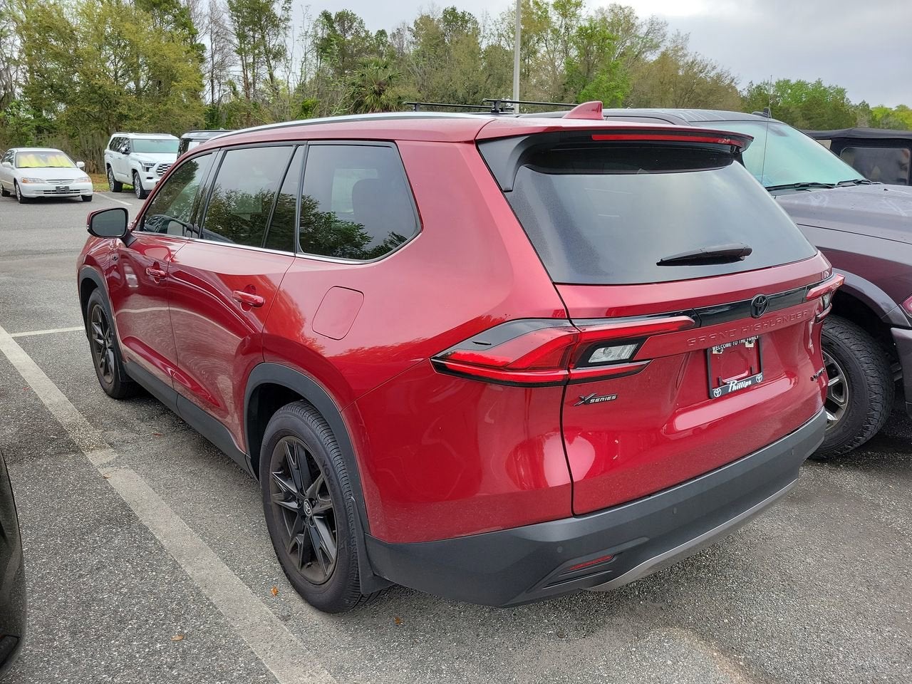 2025 Toyota Grand Highlander Base