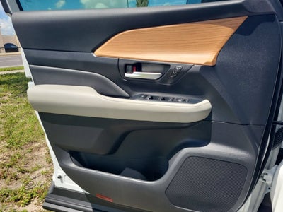 2024 Toyota Grand Highlander Limited
