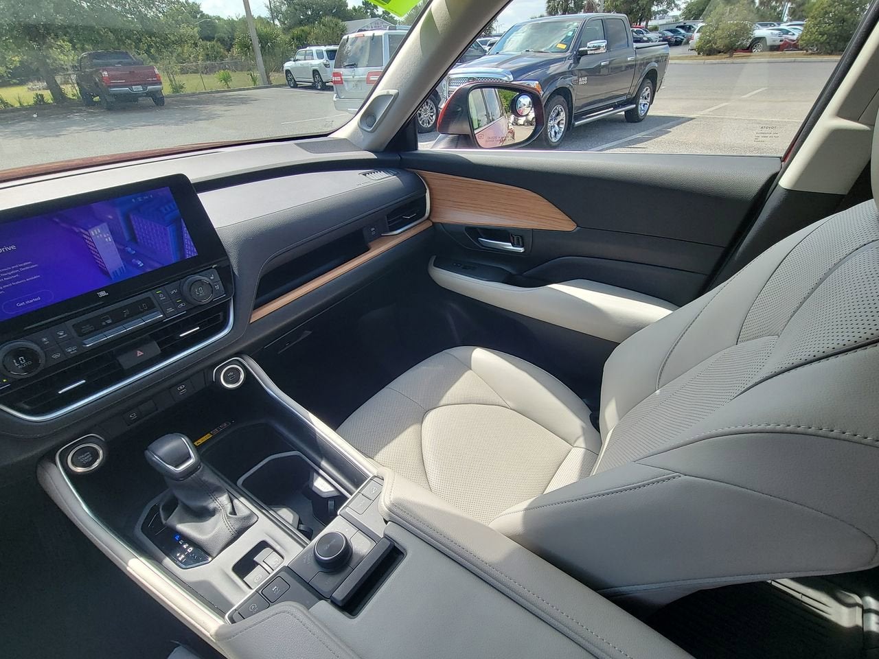 2024 Toyota Grand Highlander Platinum