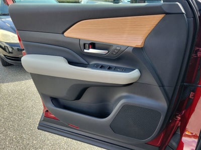 2024 Toyota Grand Highlander Platinum