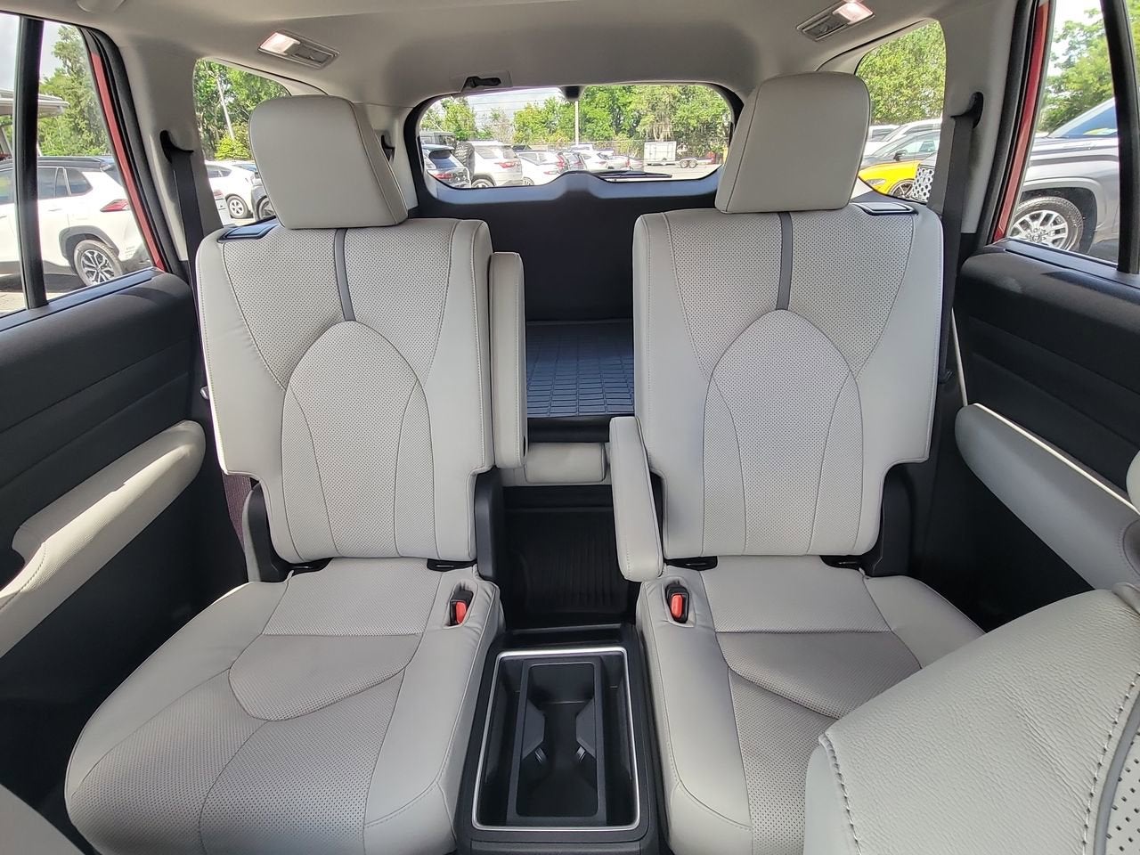 2024 Toyota Grand Highlander Platinum