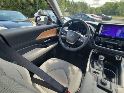 2024 Toyota Grand Highlander Platinum