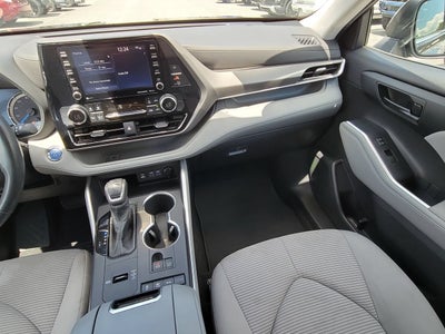 2022 Toyota Highlander Hybrid LE