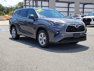 2022 Toyota Highlander Hybrid LE