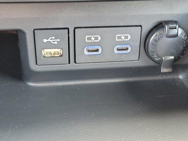 2022 Toyota Highlander Hybrid LE