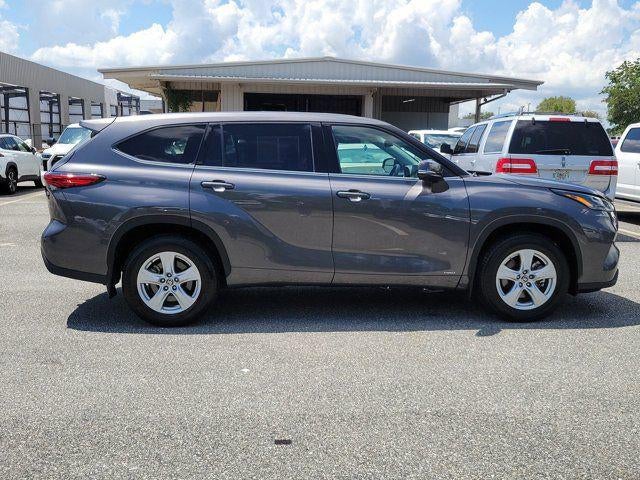 2022 Toyota Highlander Hybrid LE