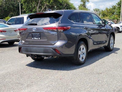 2022 Toyota Highlander Hybrid LE