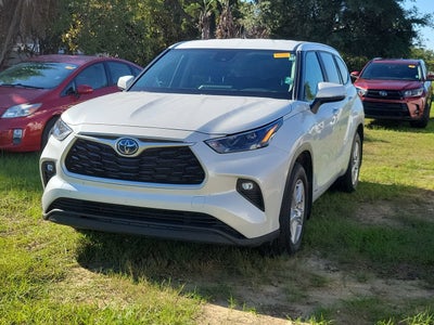 2023 Toyota Highlander Hybrid LE