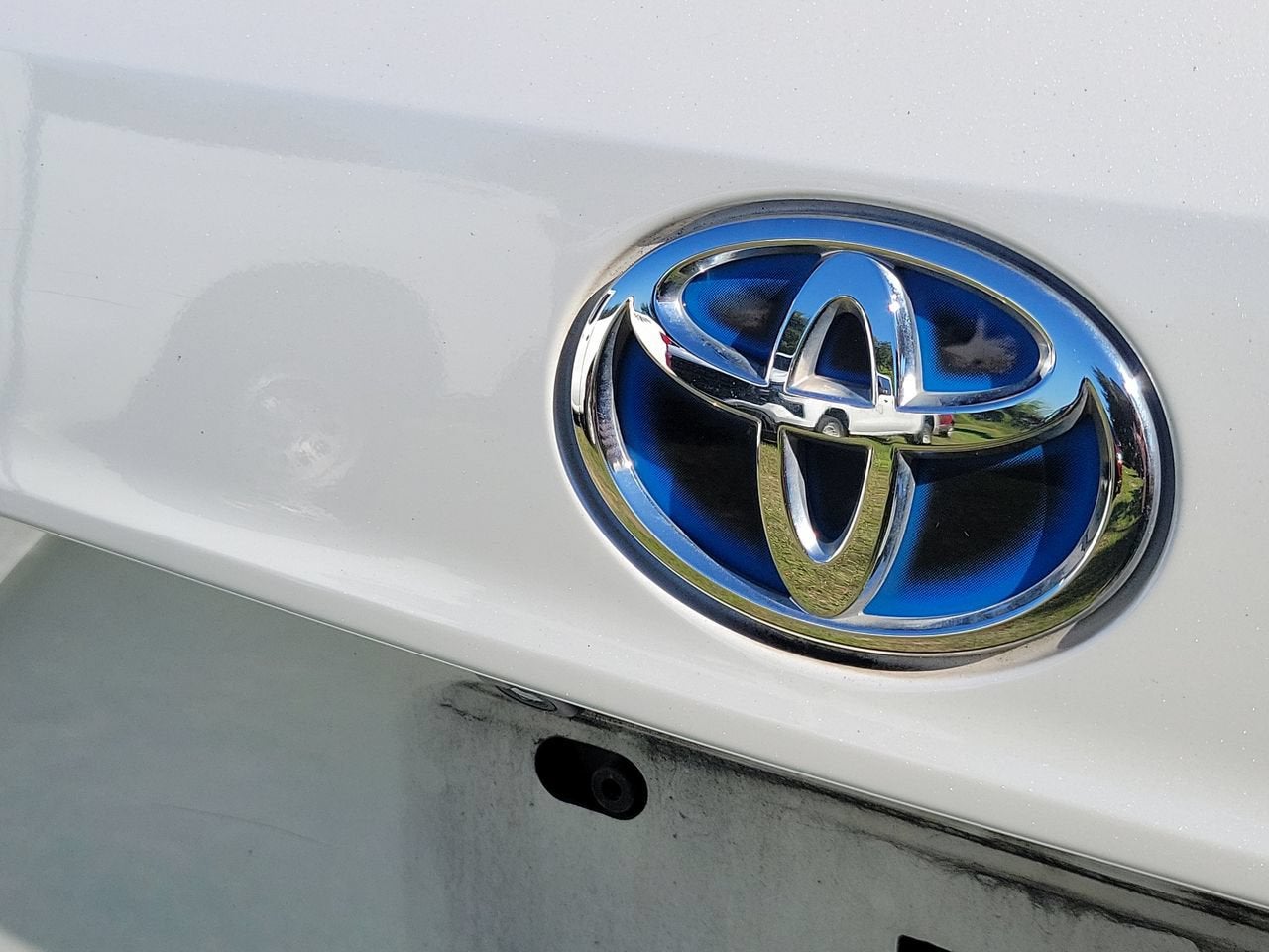 2023 Toyota Highlander Hybrid LE