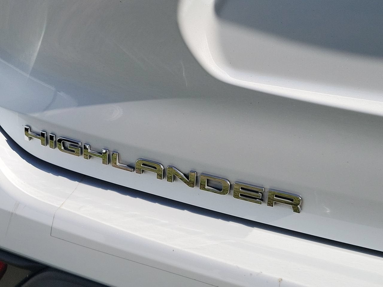 2023 Toyota Highlander Hybrid LE