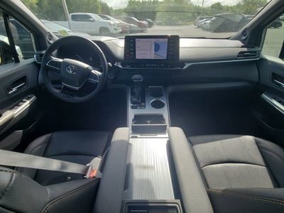 2023 Toyota Sienna Woodland Edition