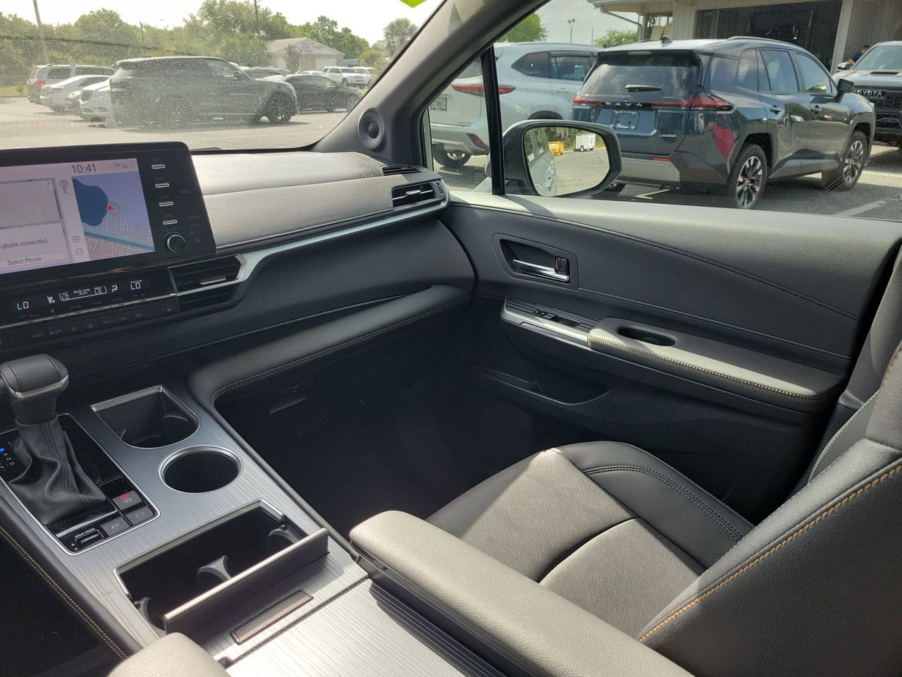 2023 Toyota Sienna Woodland Edition