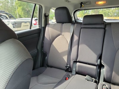 2022 Toyota Highlander L