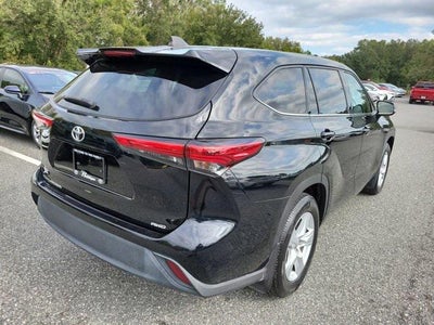 2022 Toyota Highlander L