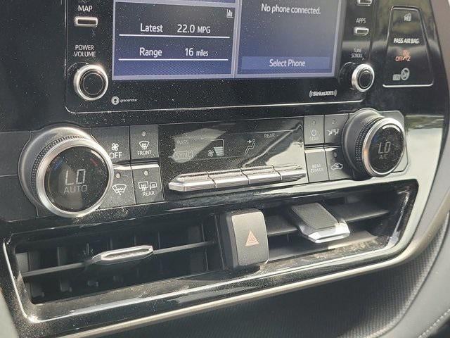 2022 Toyota Highlander L