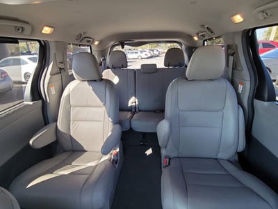 2015 Toyota Sienna XLE Premium