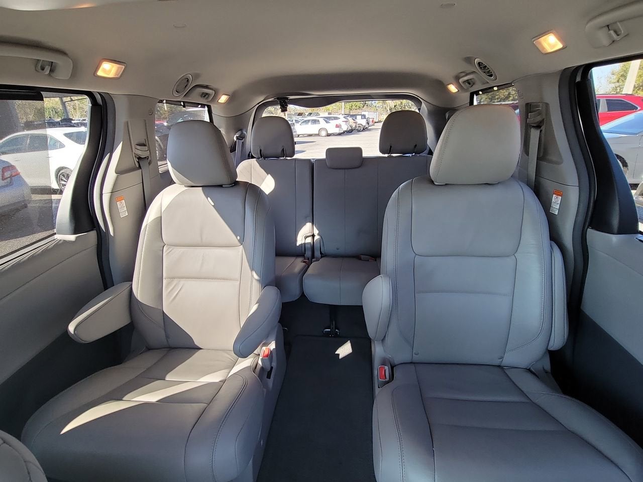 2015 Toyota Sienna XLE Premium
