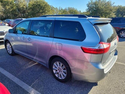 2015 Toyota Sienna XLE Premium