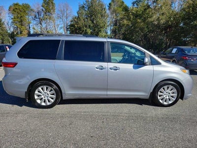 2015 Toyota Sienna XLE Premium
